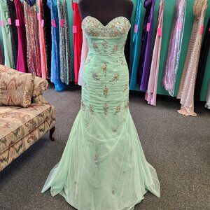Mori Lee 95020 Spearmint Size 8 Prom Dress/Formal Gown